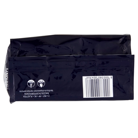 Loacker Wafer Quadratini Chocolate con crema al cioccolato con cacao dell'Ecuador wafers 250 g