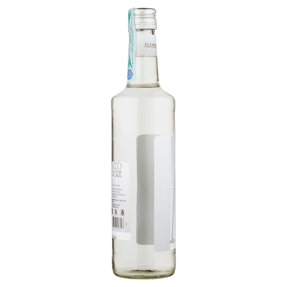 Grappa distillata con metodi tradizionali