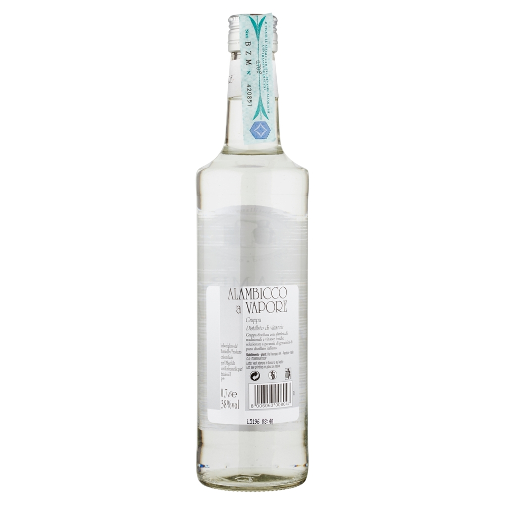 Grappa distillata con metodi tradizionali