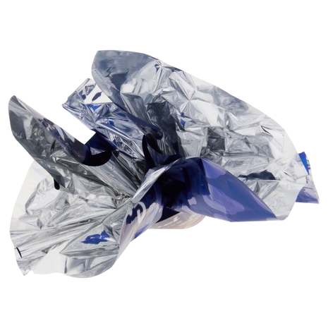 BACI PERUGINA Uovo di Cioccolato Fondente Extra con Sorpresa e 4 Cioccolatini 265 g